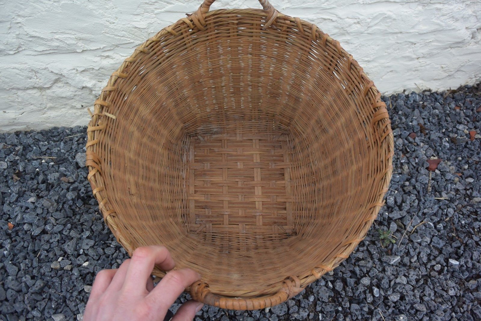 Authentic trunk or trash rattan