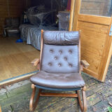 Fauteuil à bascule design Norvège 1960s bois de teck année 60 réf PAOLO