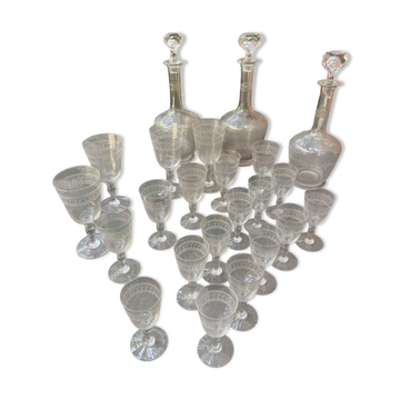 Antique engraved crystal liqueur service? St Louis model early 20th century.