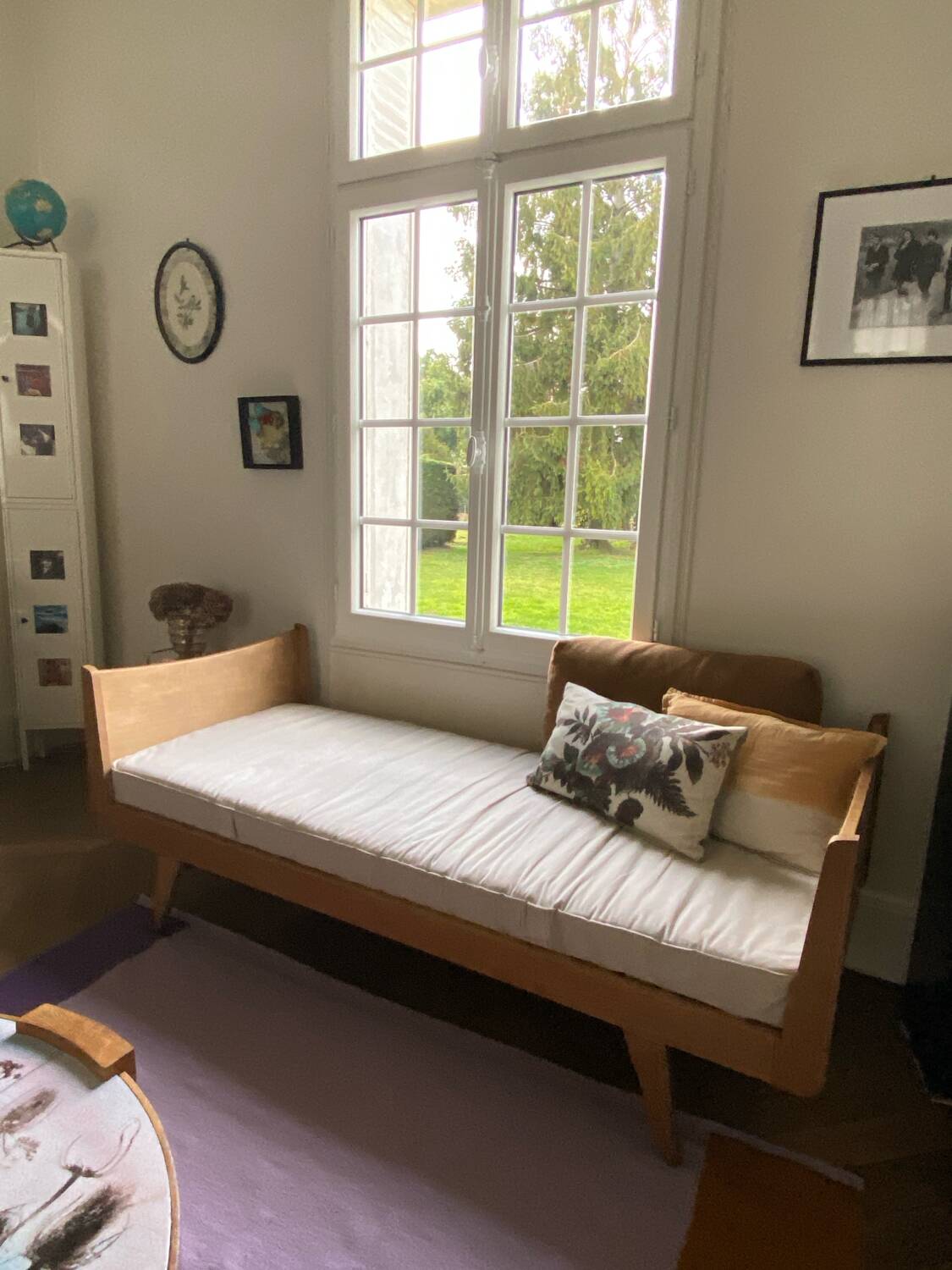 Day bed or guest bed