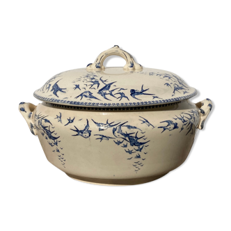 Iron earth tureen, Hirondelle model from the Lafitte factory in Bordeaux - old earthenware