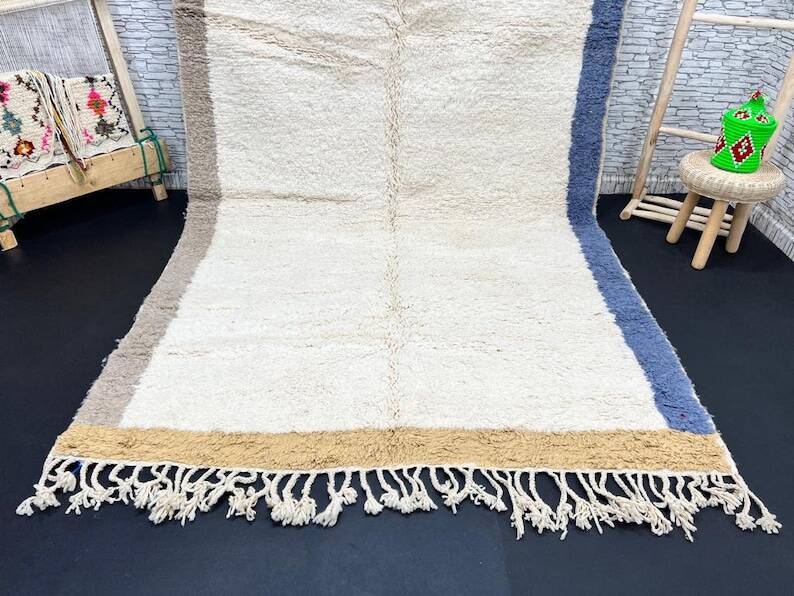 Handmade wool rug 2.4/1.6m Moroccan
