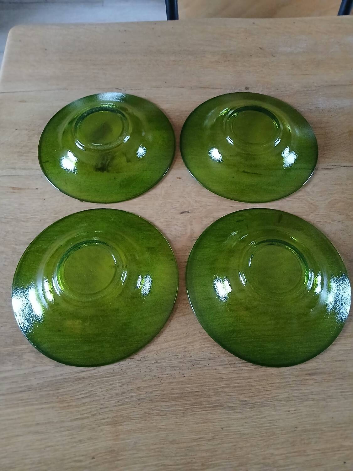 4 assiettes creuses en verre