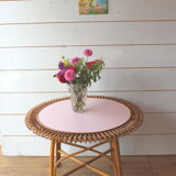 Sun rattan table