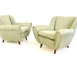 Paire de fauteuils vintage vert clair avec structure en bois, Italie