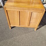 Old art deco chest of drawers with ball handle