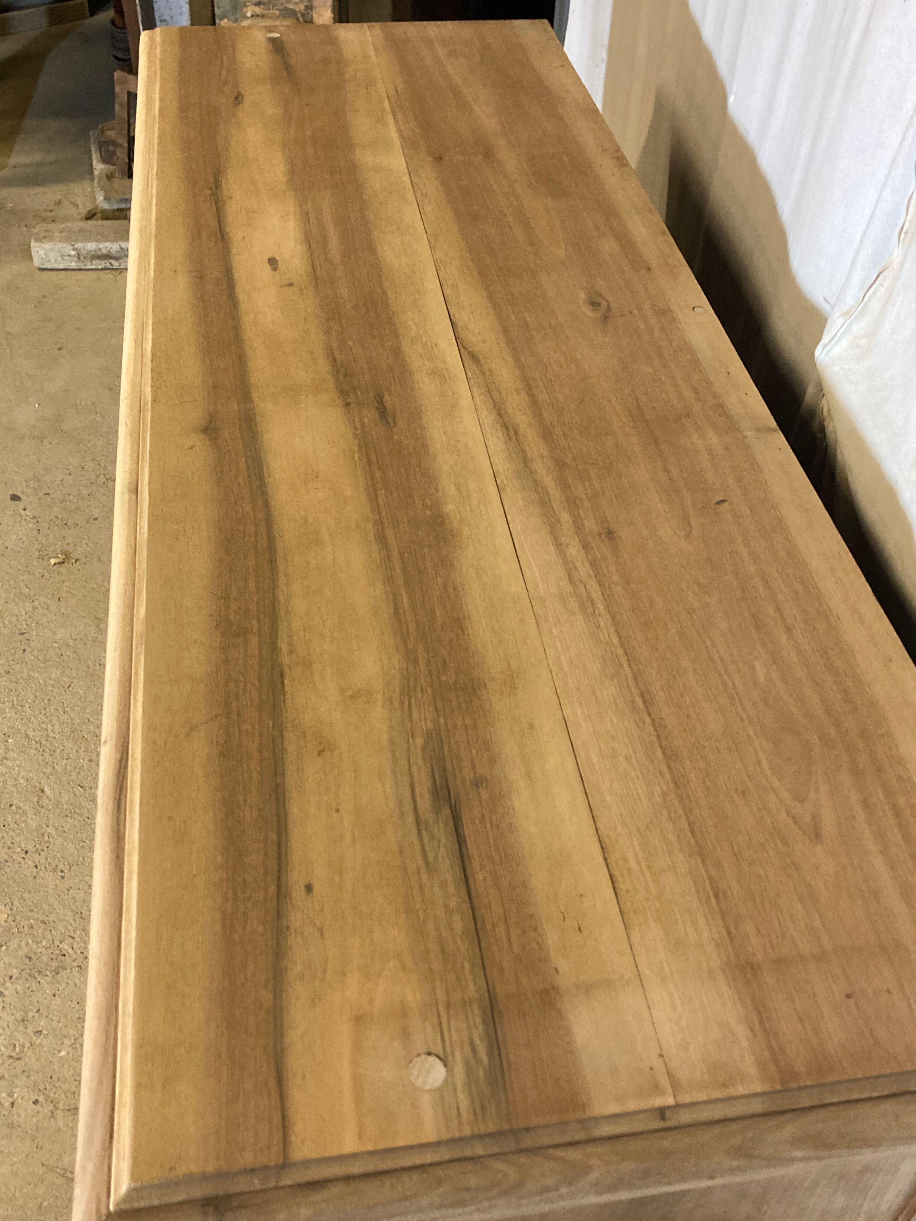 Sideboard 2 doors, 2 drawers natural