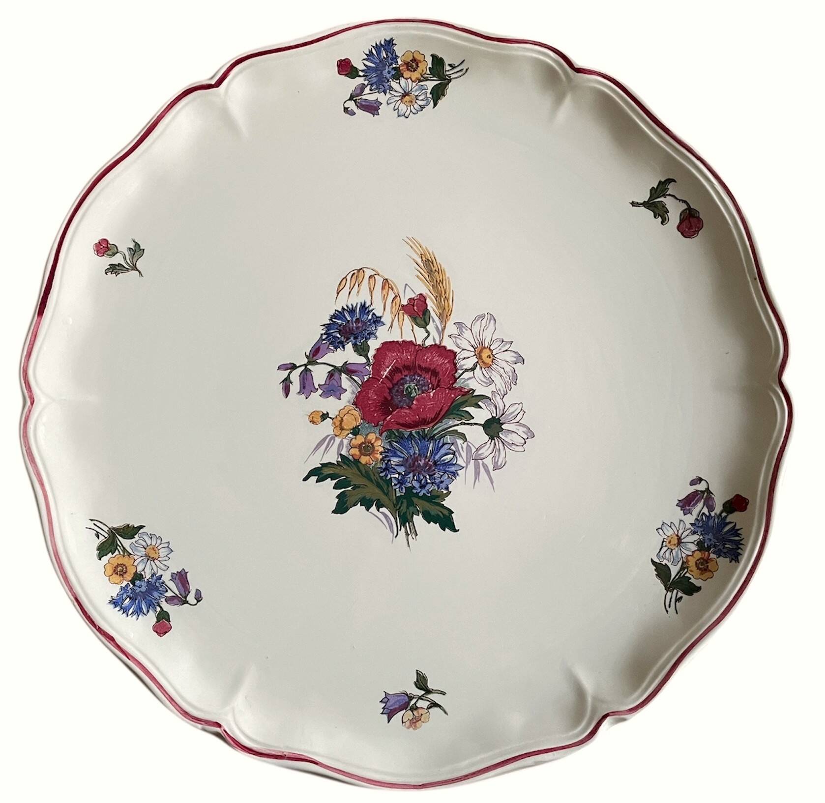 Antique pie dish in Sarreguemines earthenware.