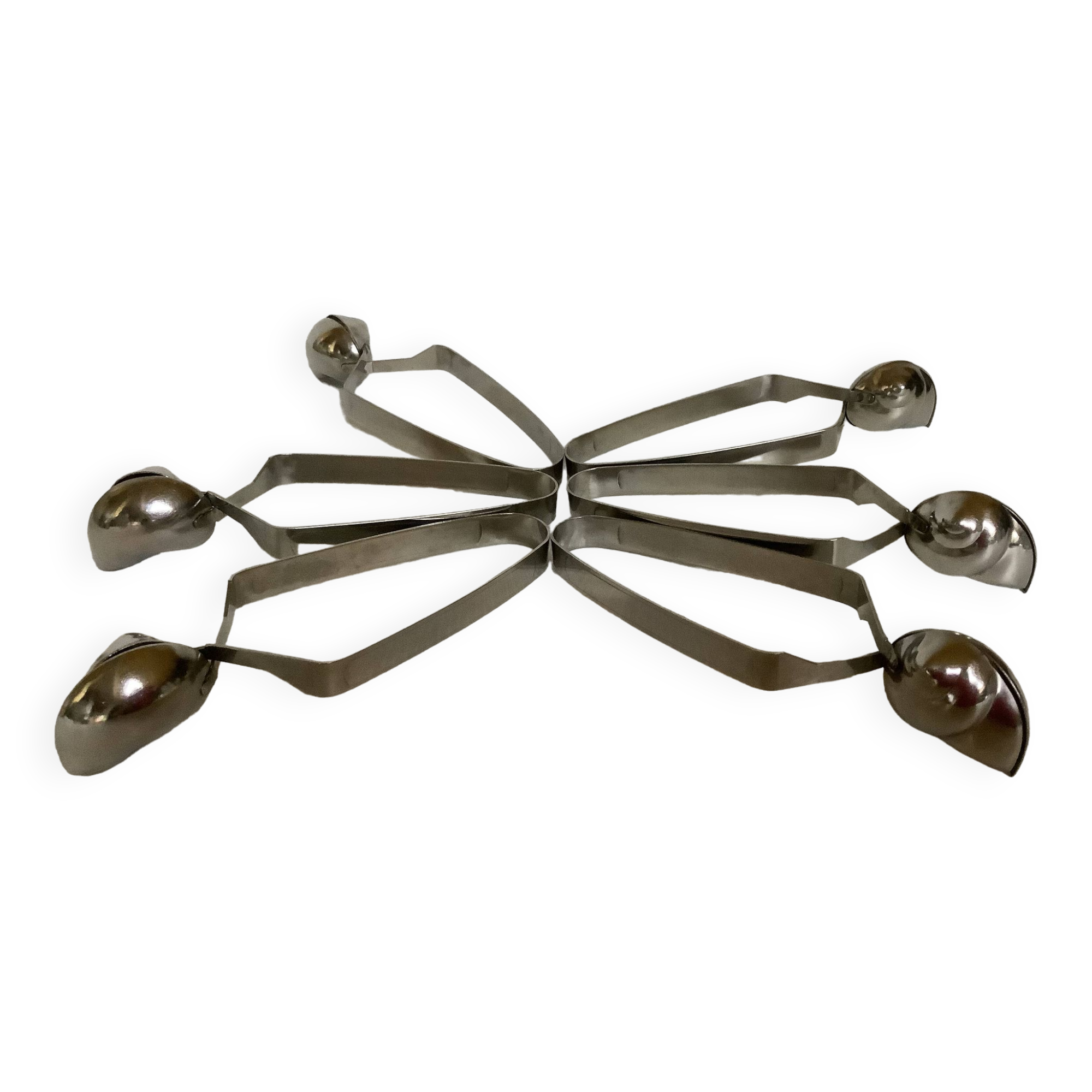 Six snail clips in the shape of a snail shell France