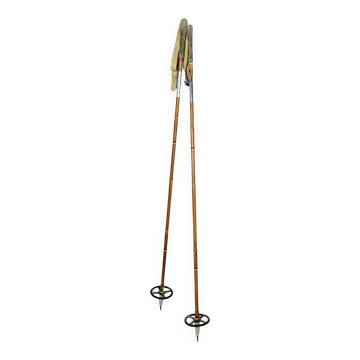 Bâtons de ski en bois
