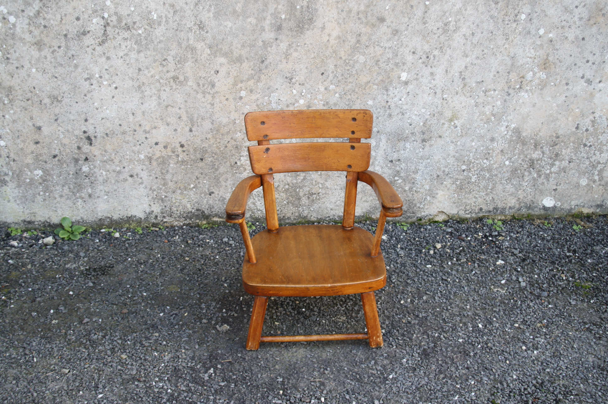 Chaise enfant en bois