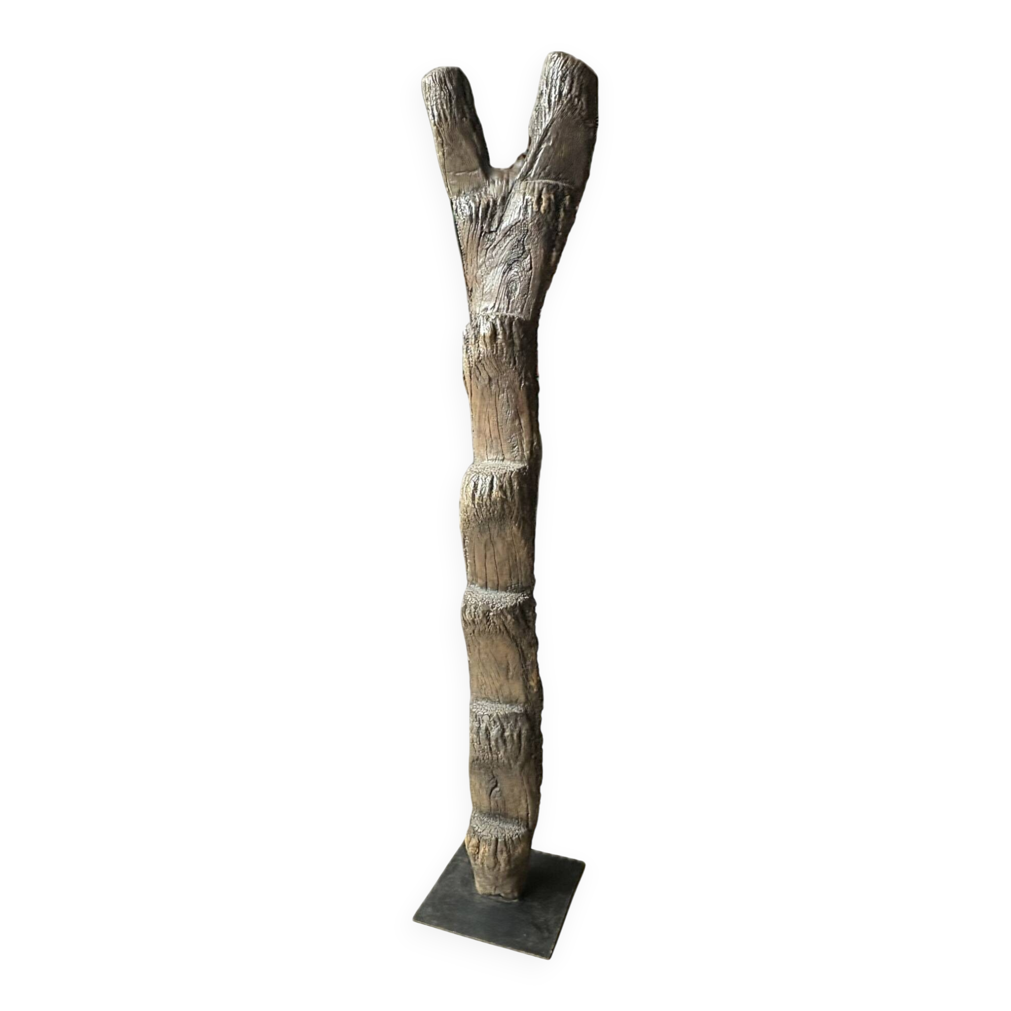 Ancienne Échelle Lobi Dogon galerie Maison Intègre, Art africain