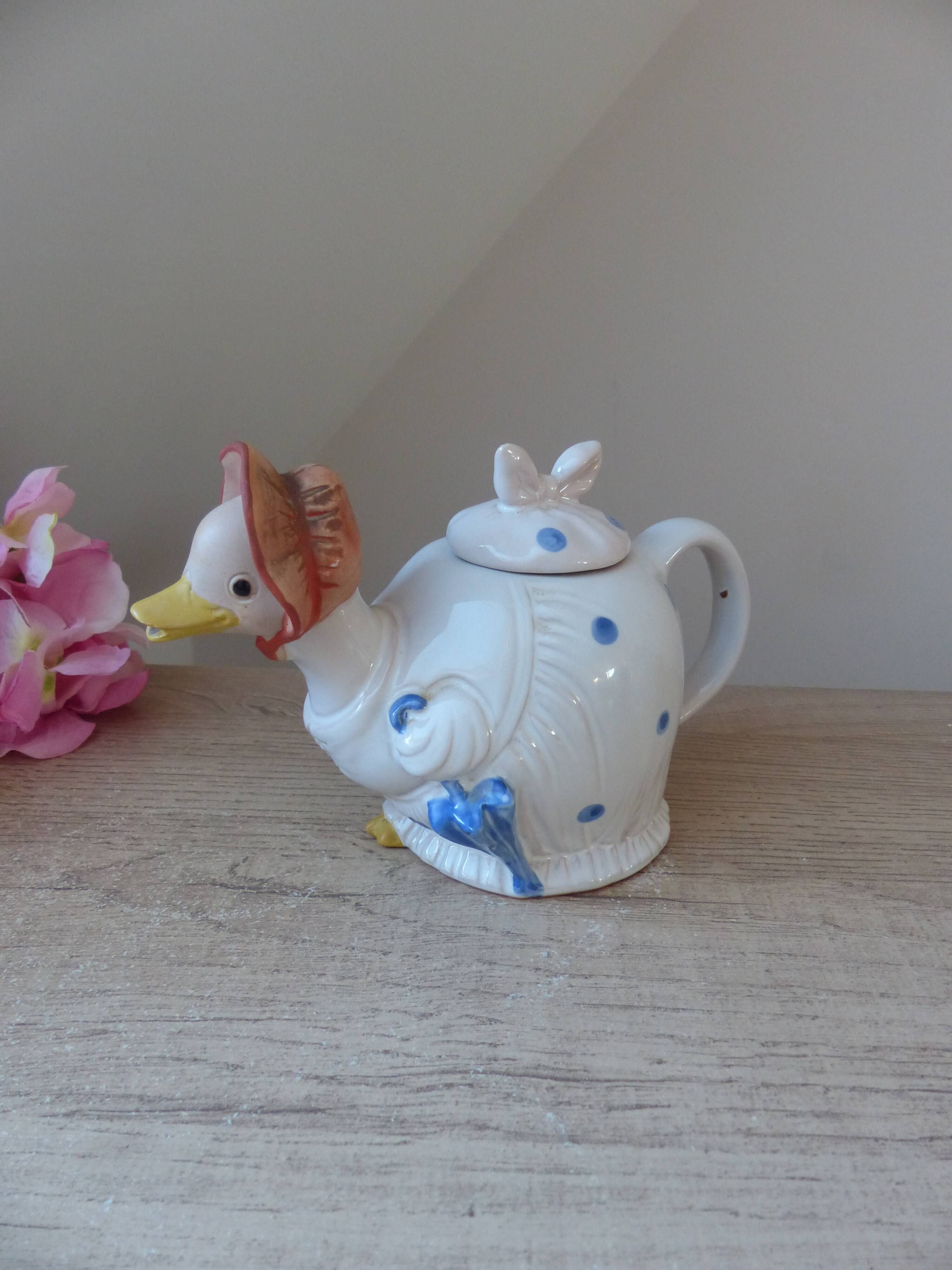 Madame Goose Stoneware Teapot with Umbrella and Bonnet