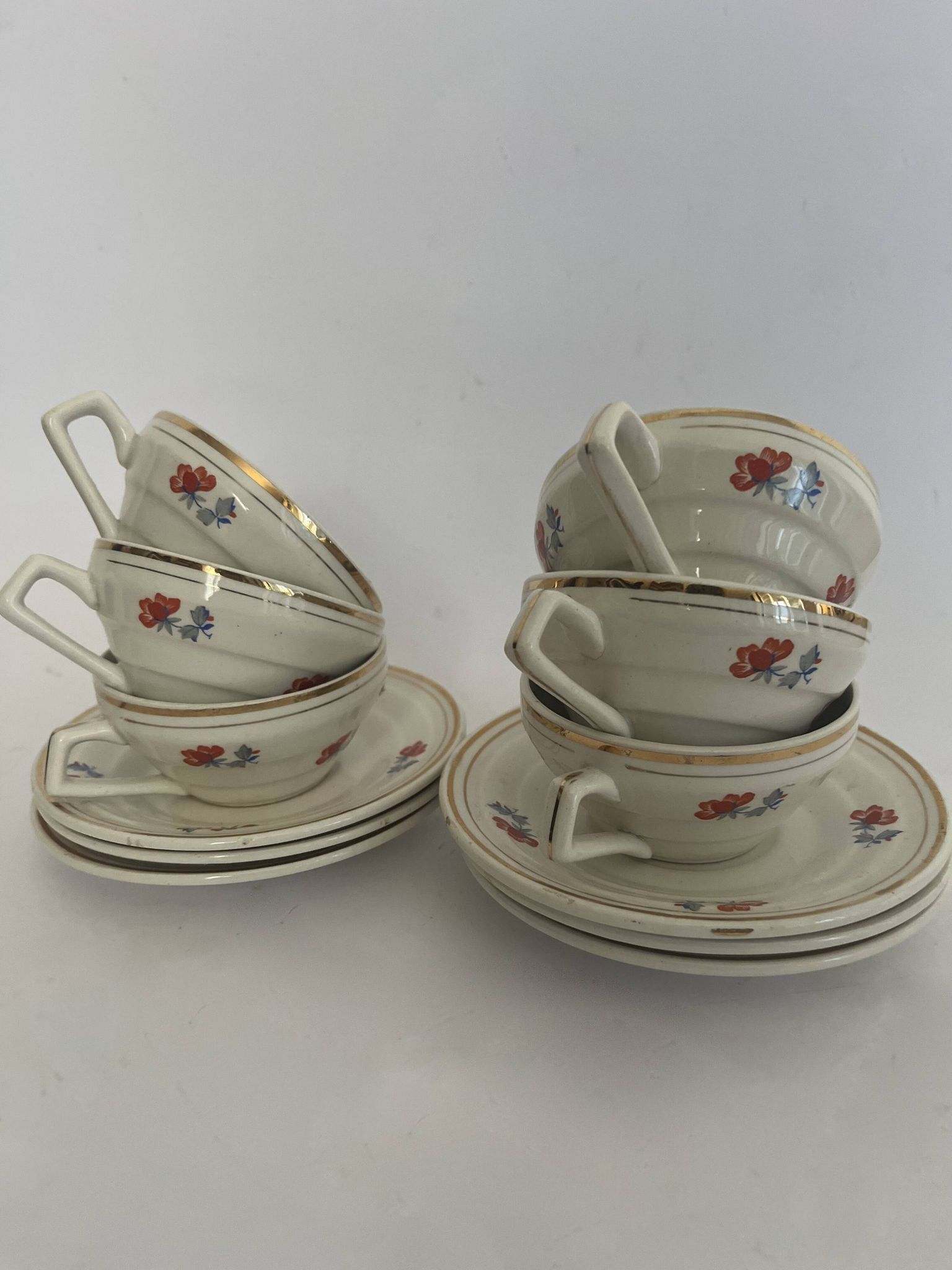 6 cups and saucers - Porcelor Babel Ceranord Saint Amand