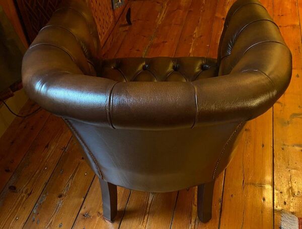 2 fauteuils club chesterfield