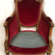 Bergère de style louis xvi garnie de velours rouge sombre, début xixe