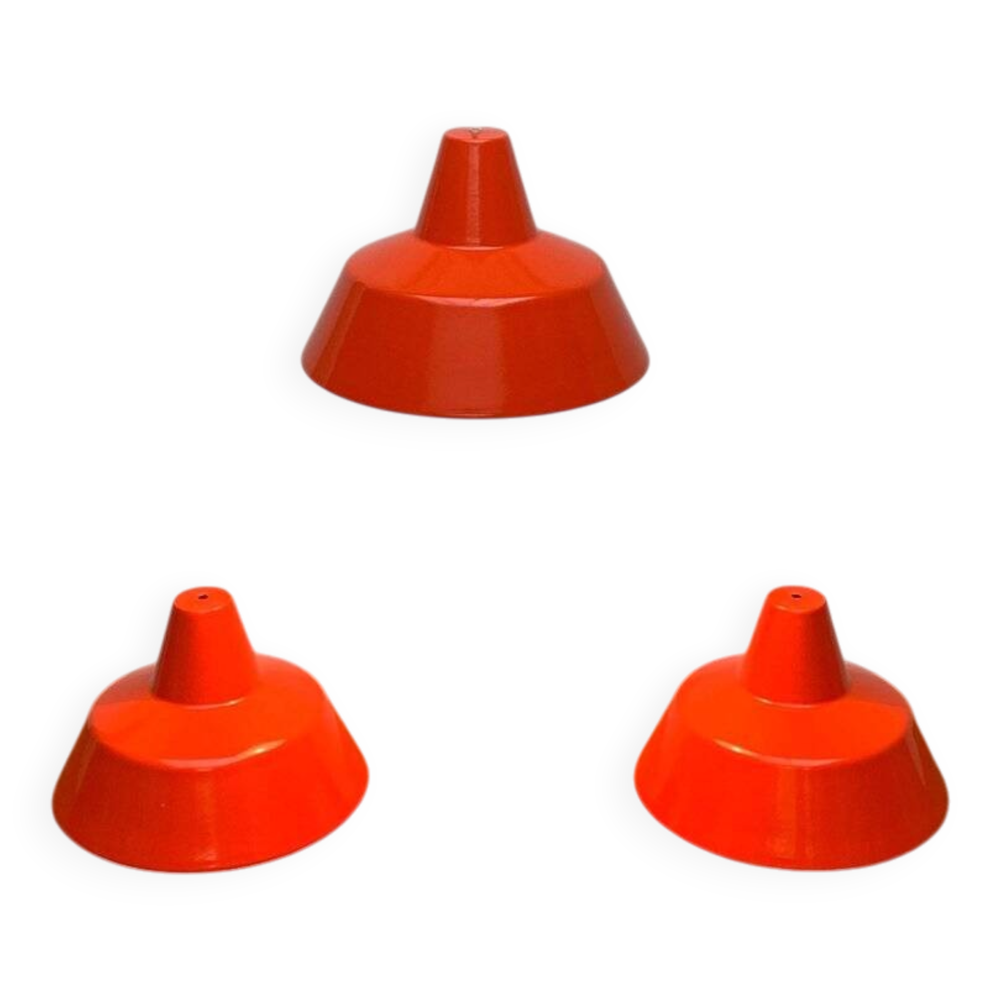 Suspensions Mid-Century danoise Emaille Amatur de Louis Poulsen, années 1960, lot de 3