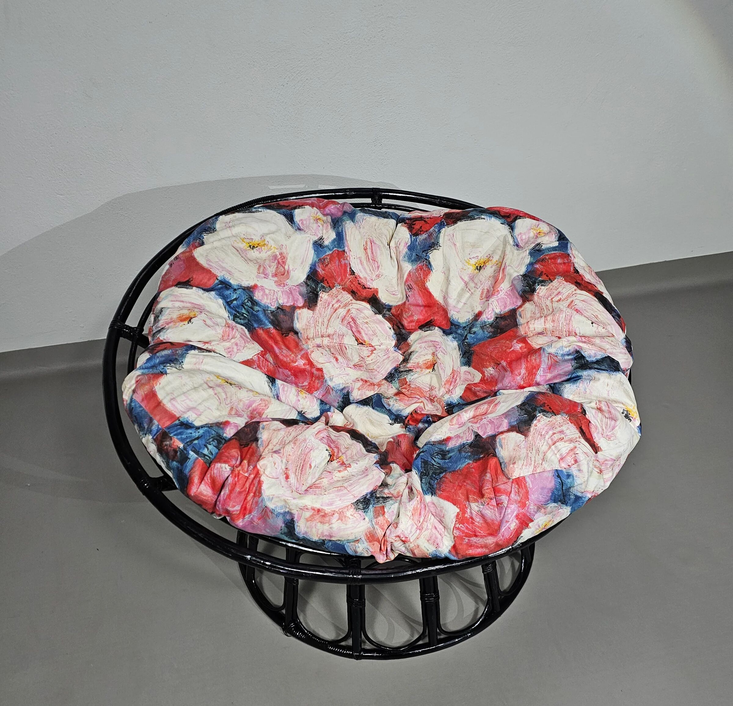 Papasan rattan lounge chair 1970s