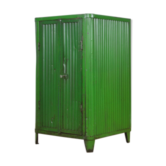 Armoire industrielle années 50