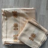 Tablecloth and 12 matching napkins from the 70s