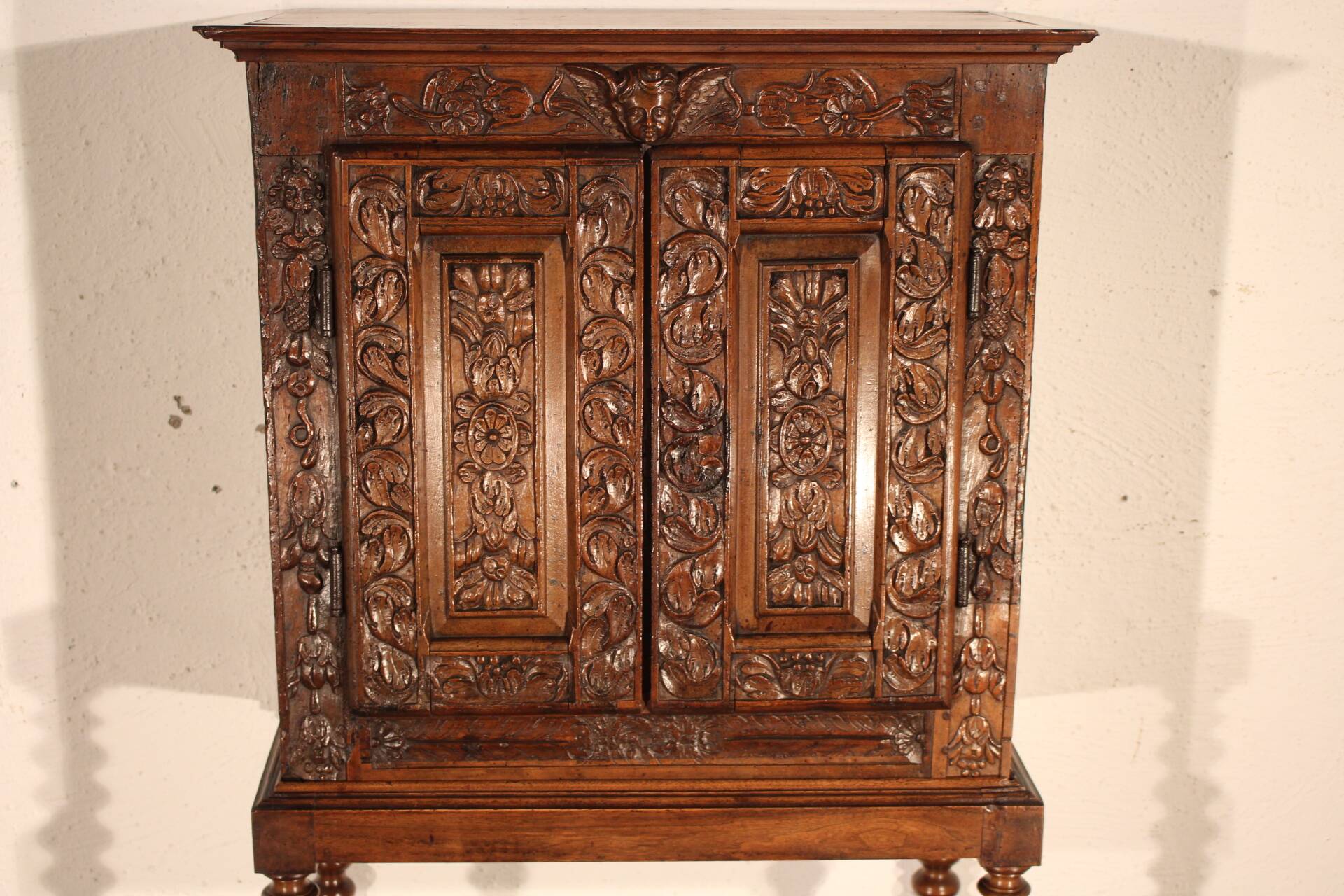 Small Renaissance piece of furniture