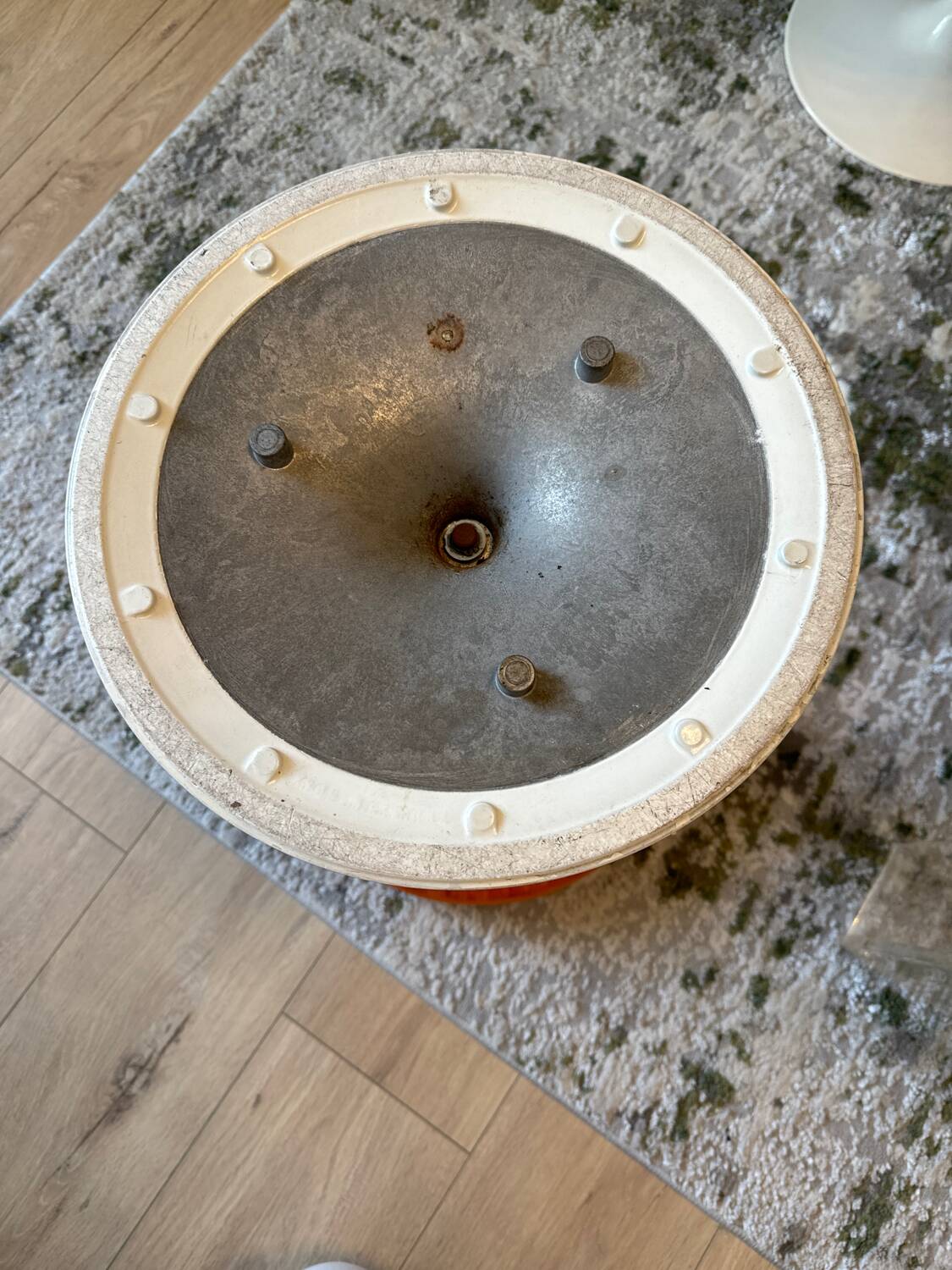 International knoll stool