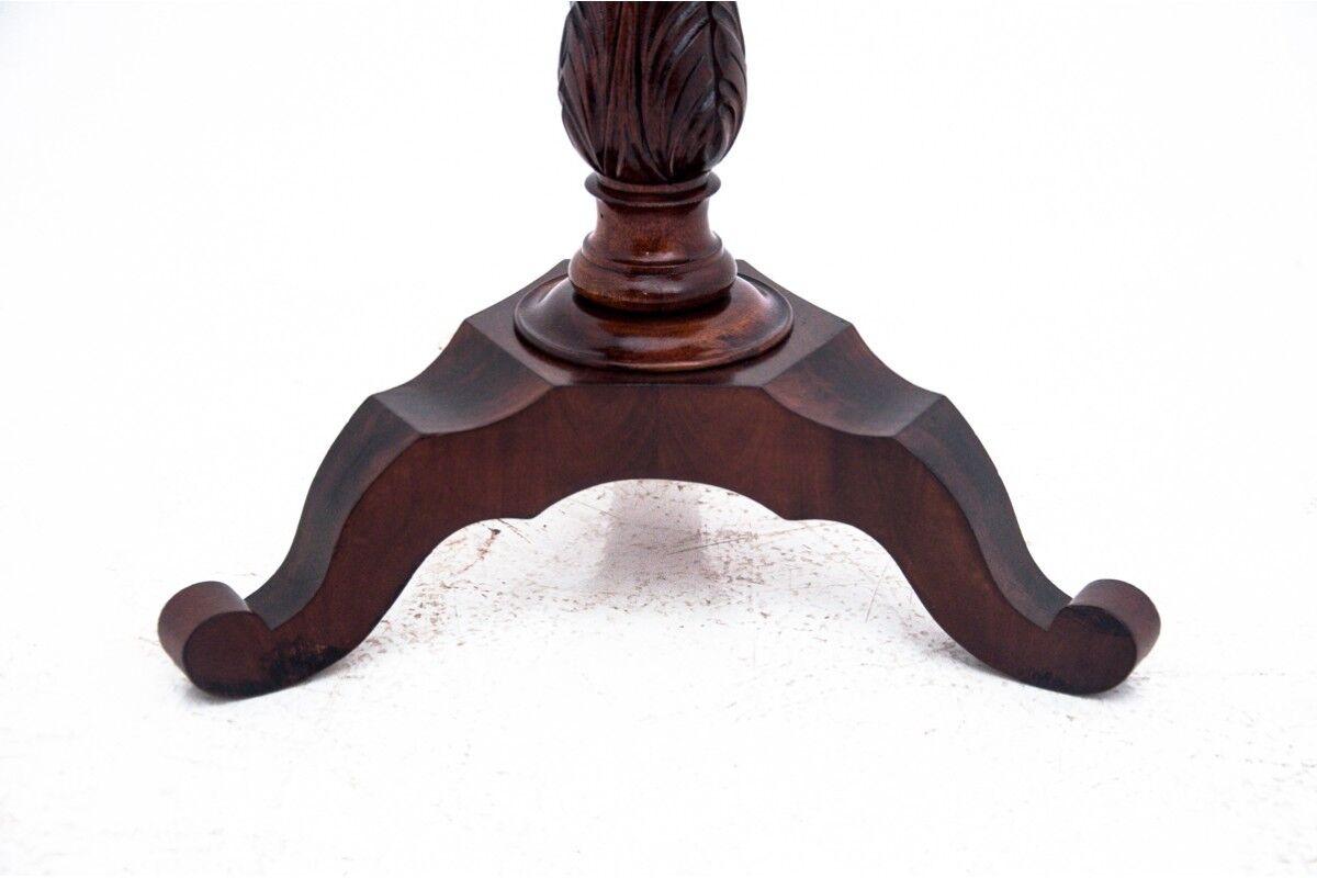 Table Biedermeier, Europe occidentale, vers 1870
