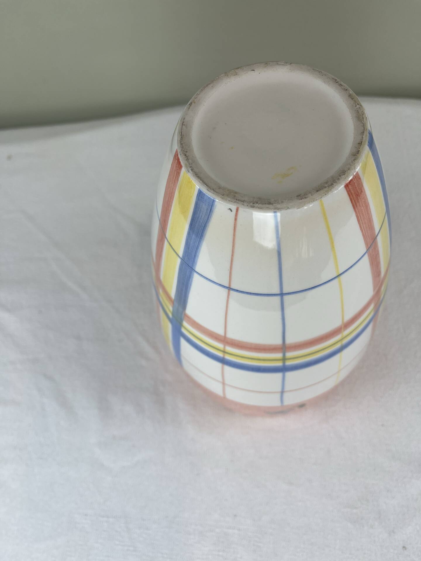 Vase à carreaux vintage