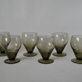 Set of 6 small art deco design wine glasses in smoked glass from the 30s and 40s