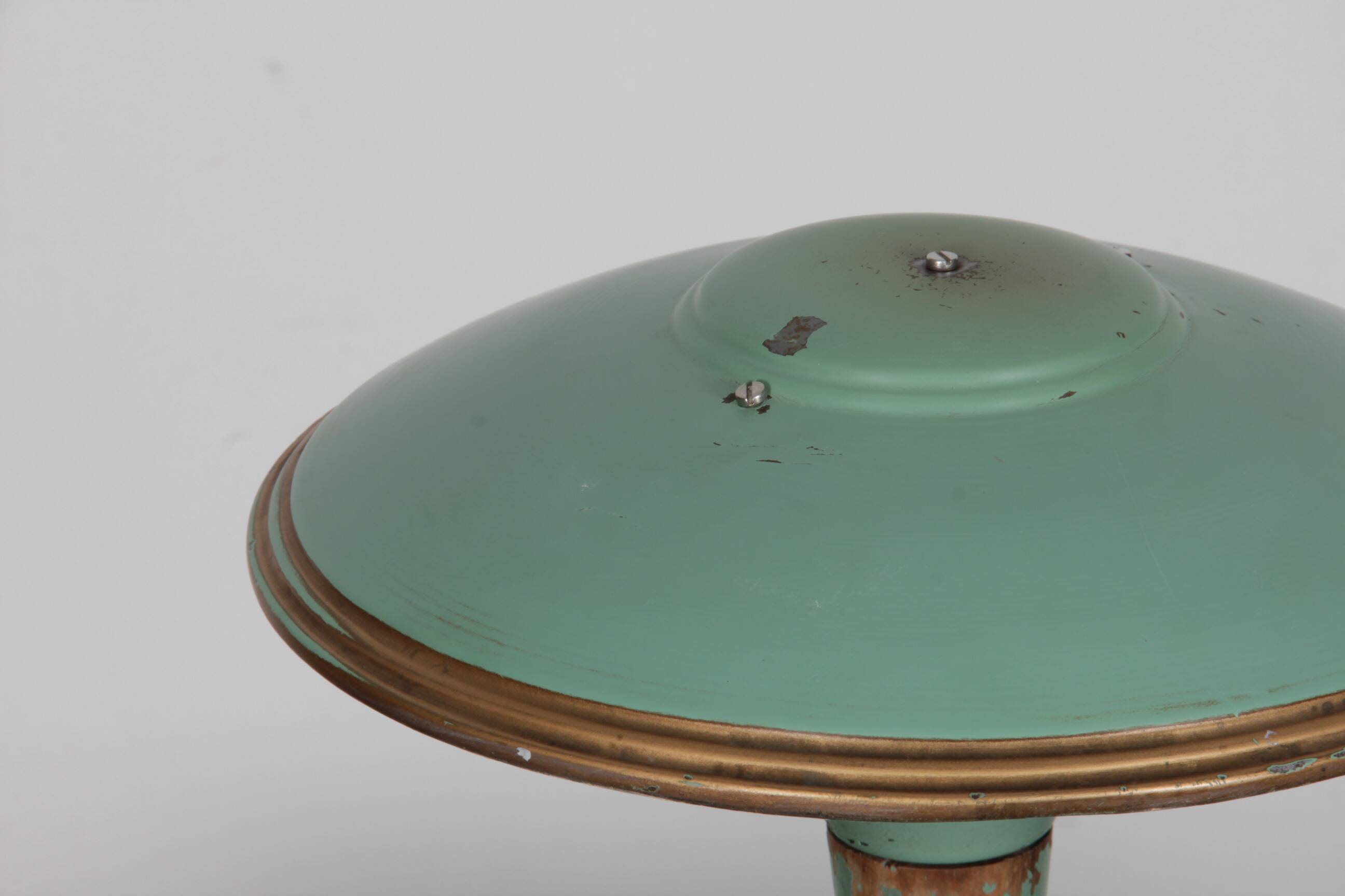 Vintage lamp in metal and wood