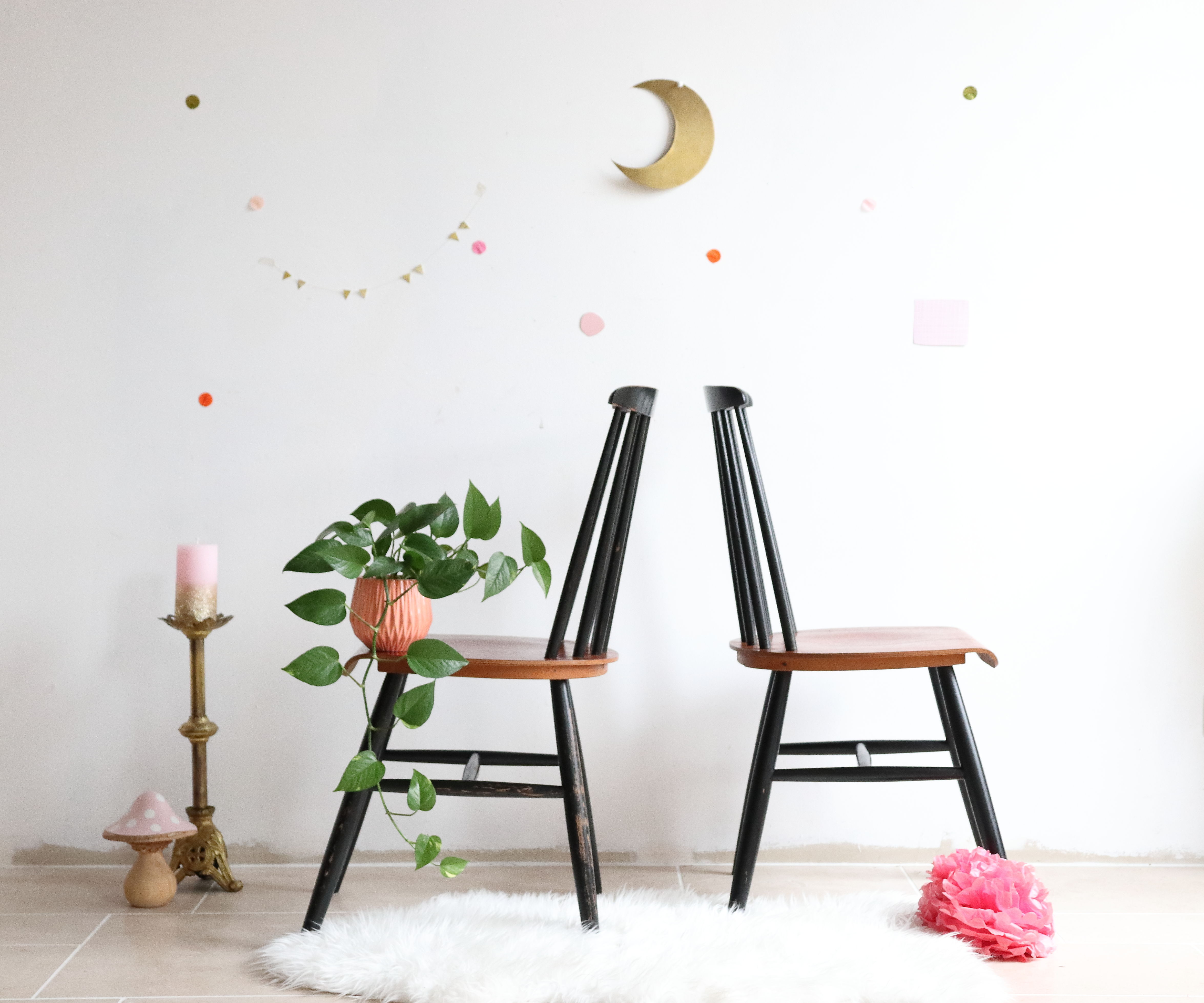 Suite de quatre chaises Fanett par Ilmari Tapiovaara