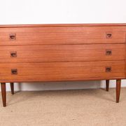 Danish teak chest of drawers or small sideboard, 3 large drawers, 1960.