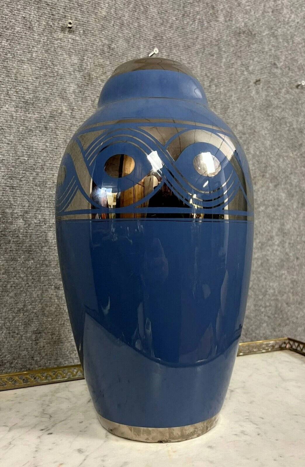 Large Art Deco porcelain vase with geometric shapes