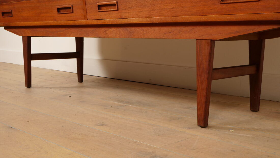Vintage highboard | Wall cabinet | Teak | 180 cm