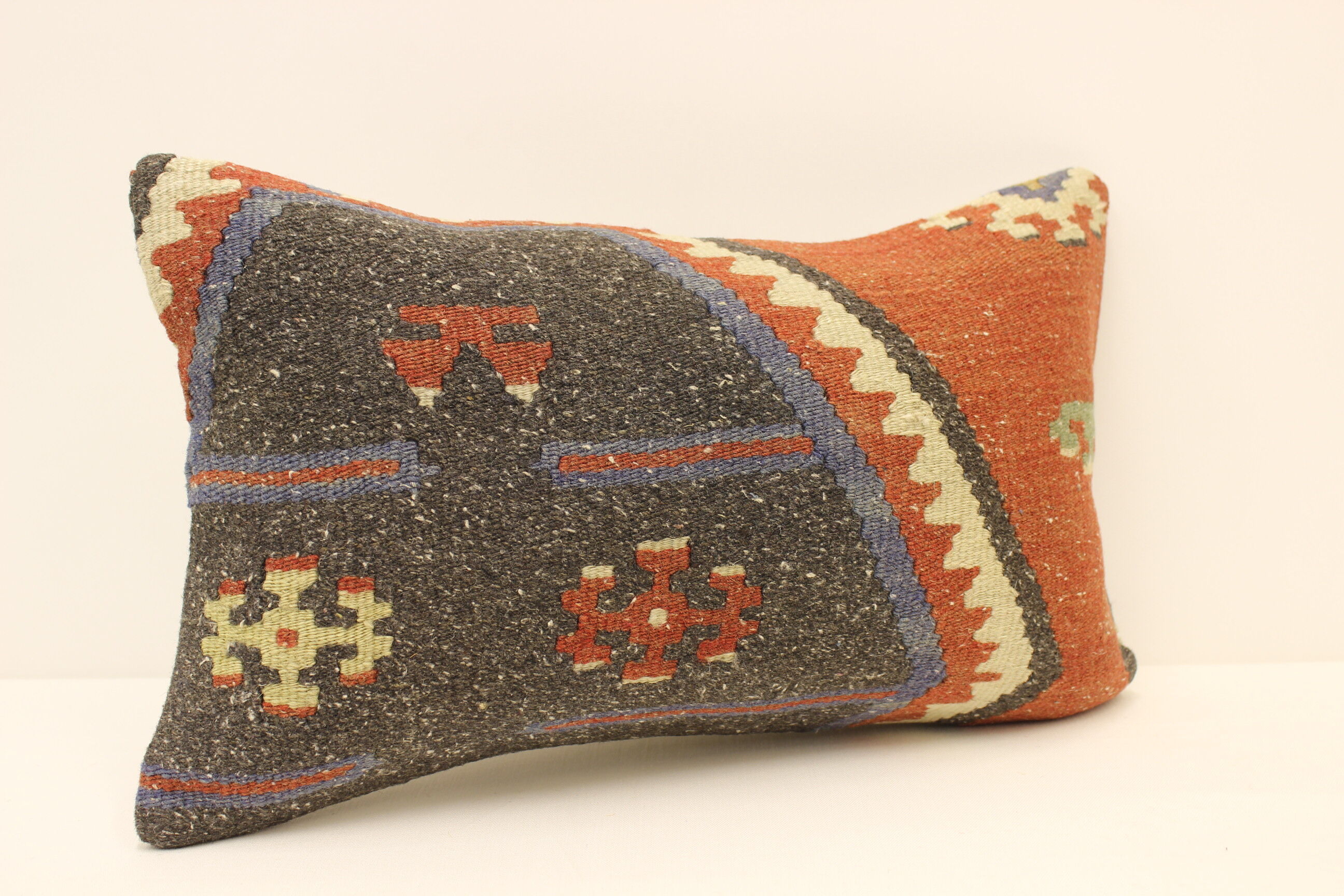 Housse de coussin kilim 30x50.
