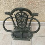 Cast iron umbrella holder