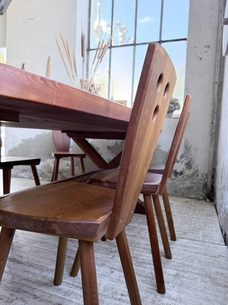 Mountain furniture set with table and 8 chairs Malmvall.