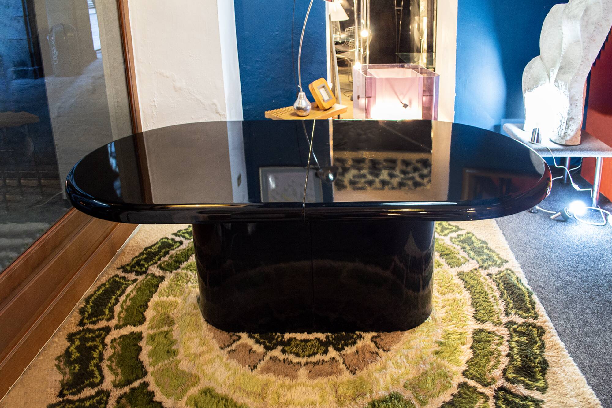 Italian black lacquered wood table from the 1970s