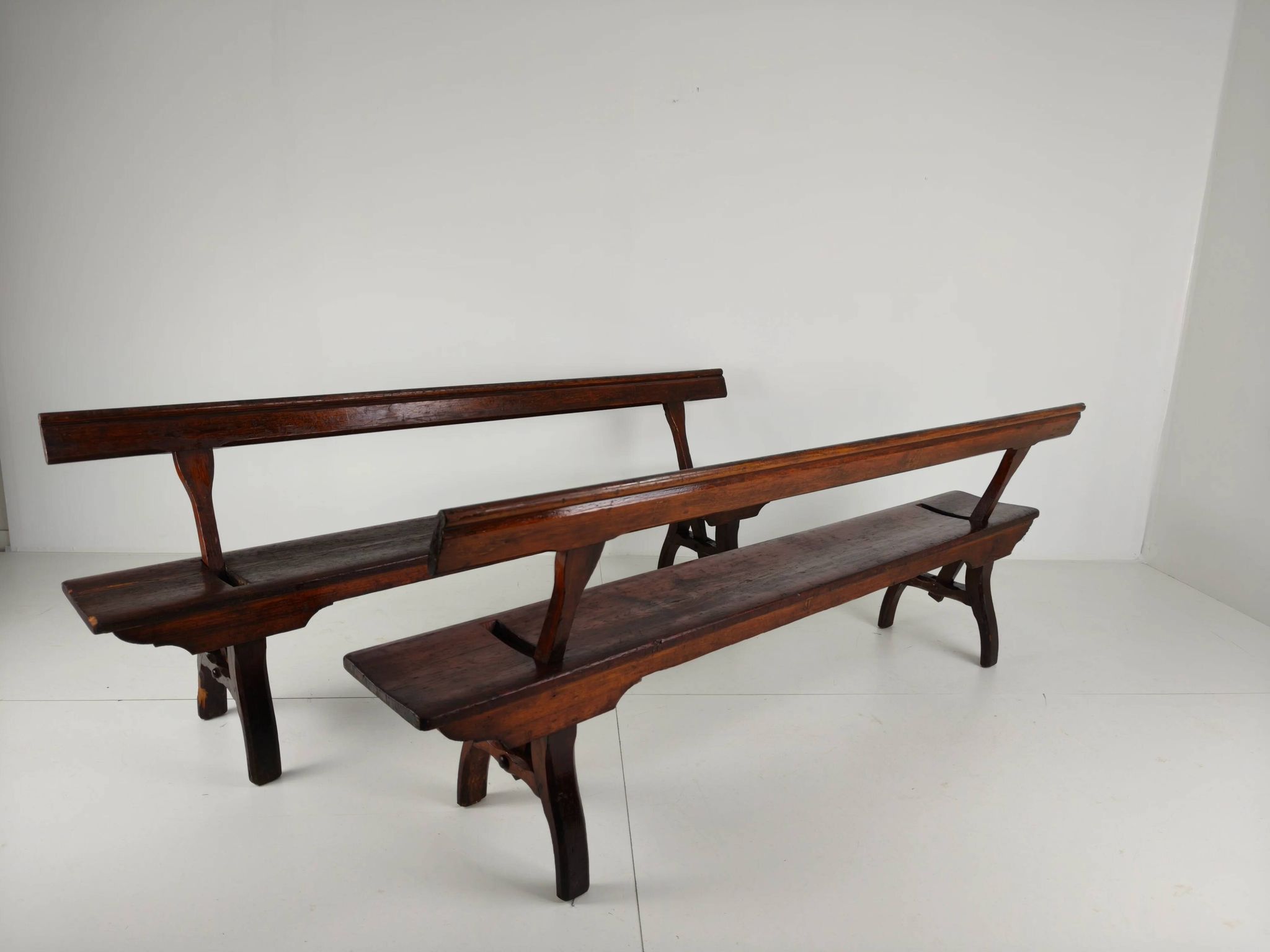 Banc de chemin de fer victorien en pin pitchpin – Halstead’s Makers, Todmorden