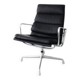 Soft Pad EA 216 by Charles & Ray Eames