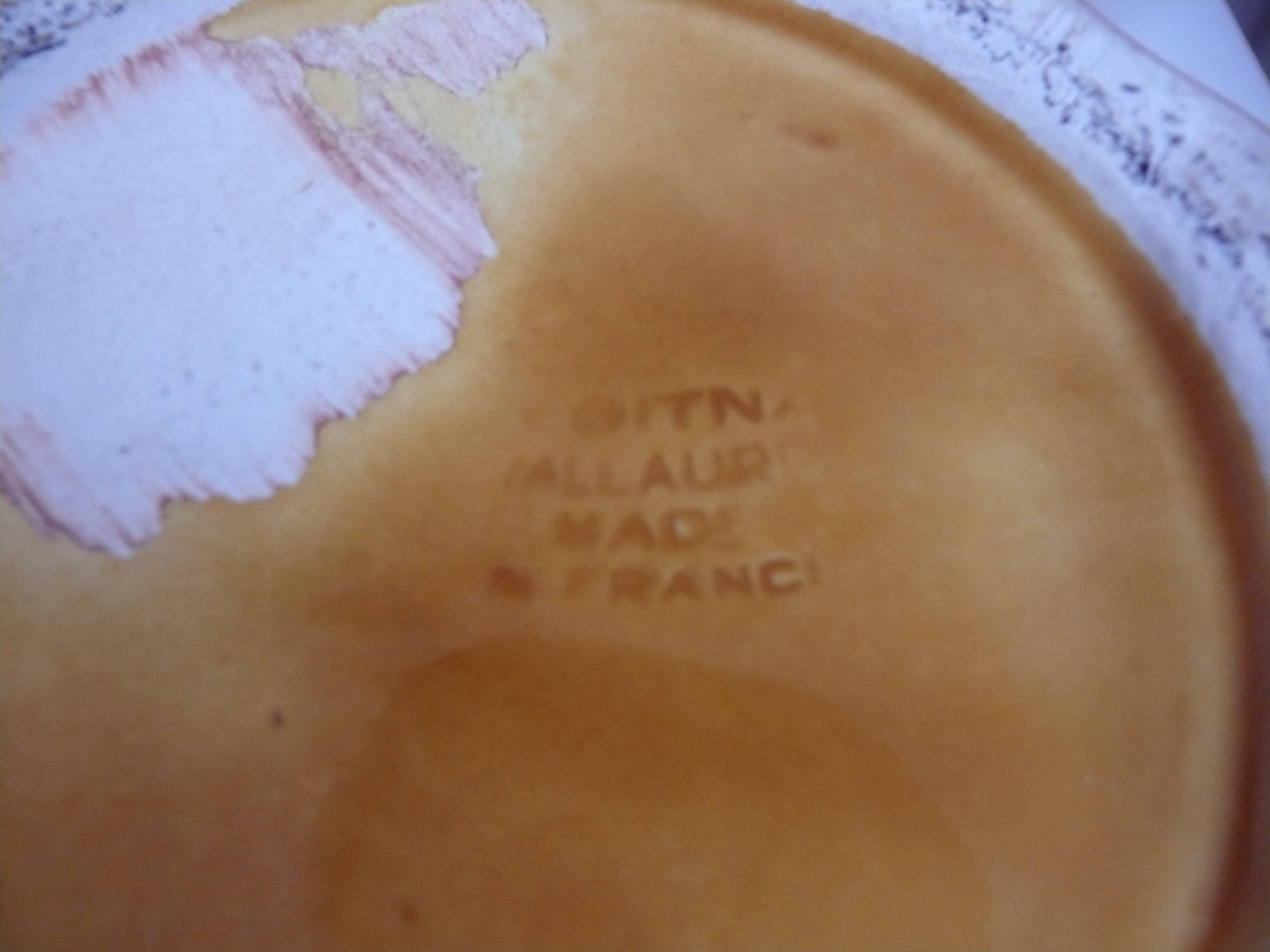 Pineapple-shaped punch set in Vallauris ceramic.