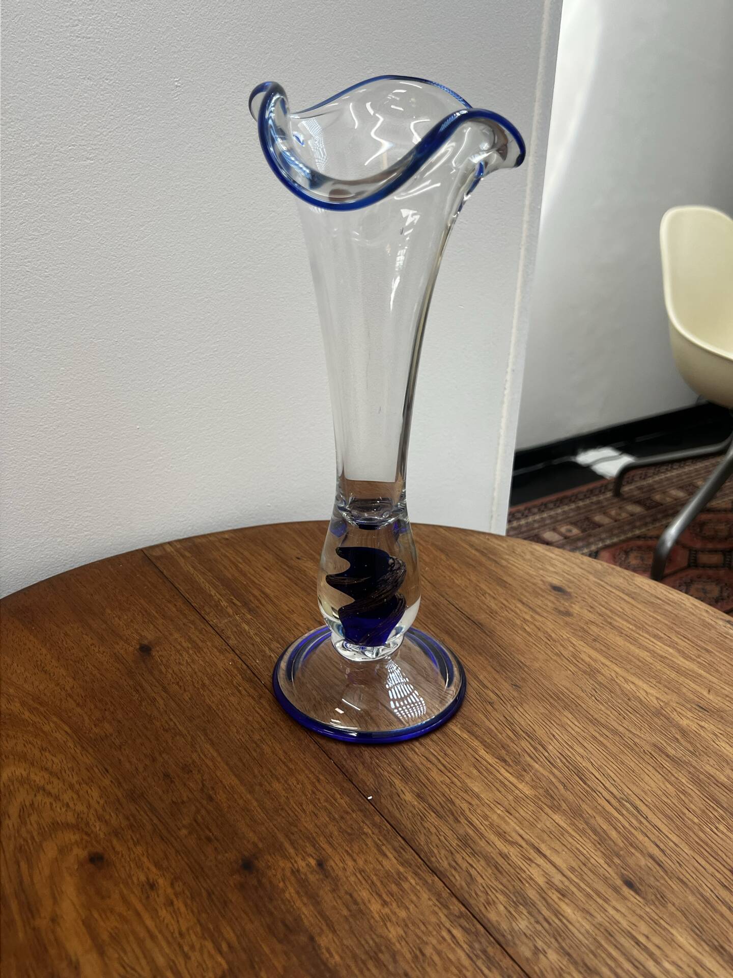 Italian vase 1990