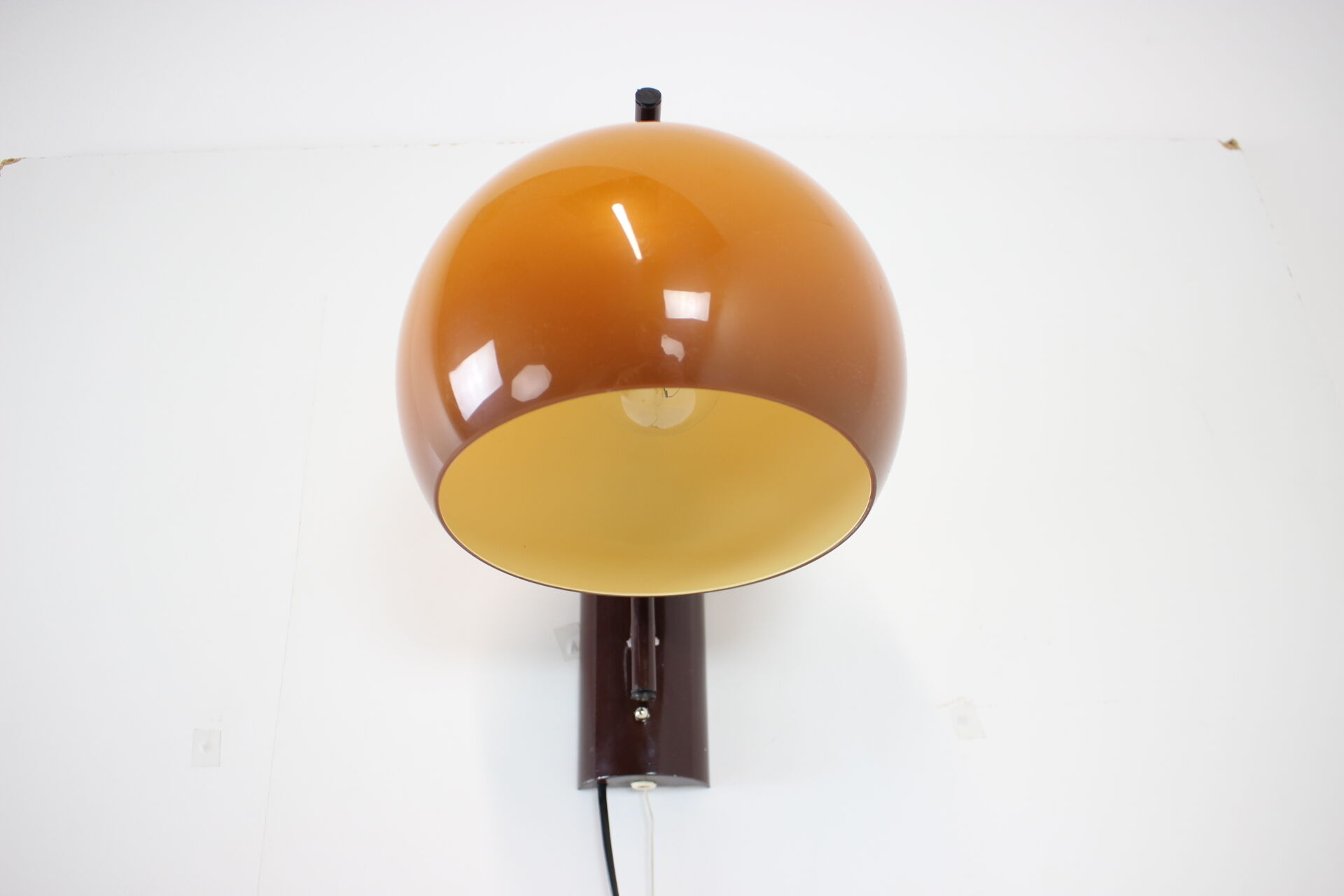 Mid-century wall lamp, 1970s