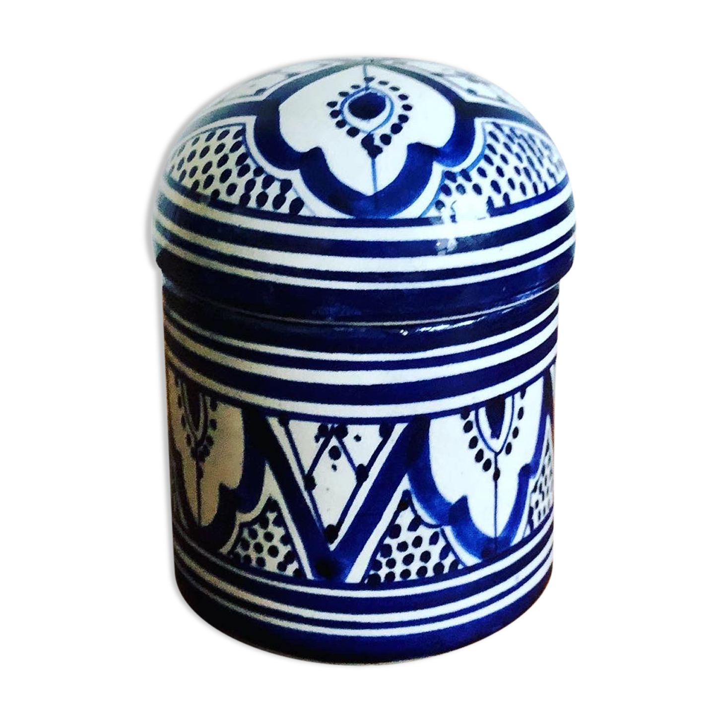 Tunisian pot