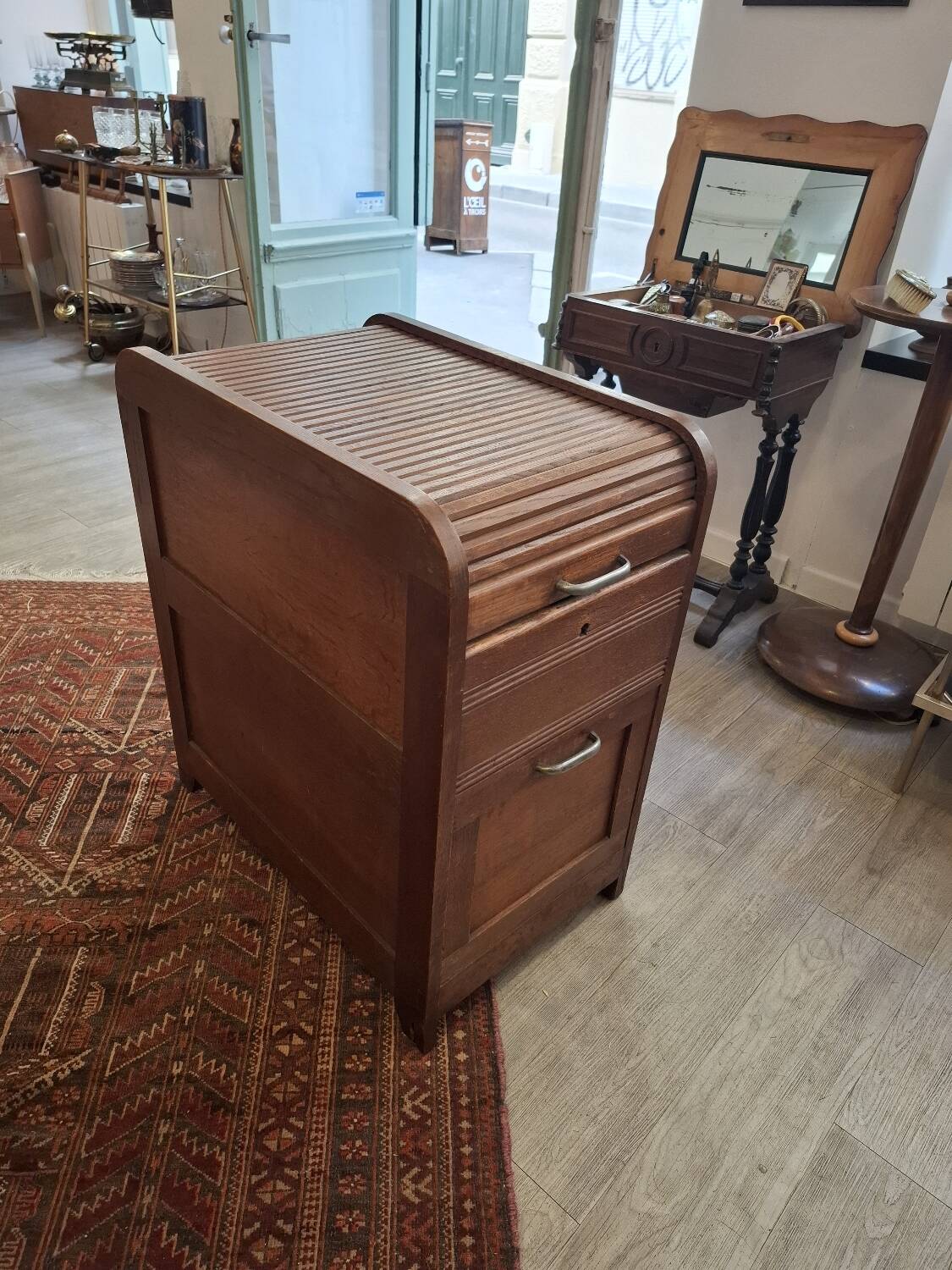 Cartonier filing cabinet with curtain in solid oak 1930