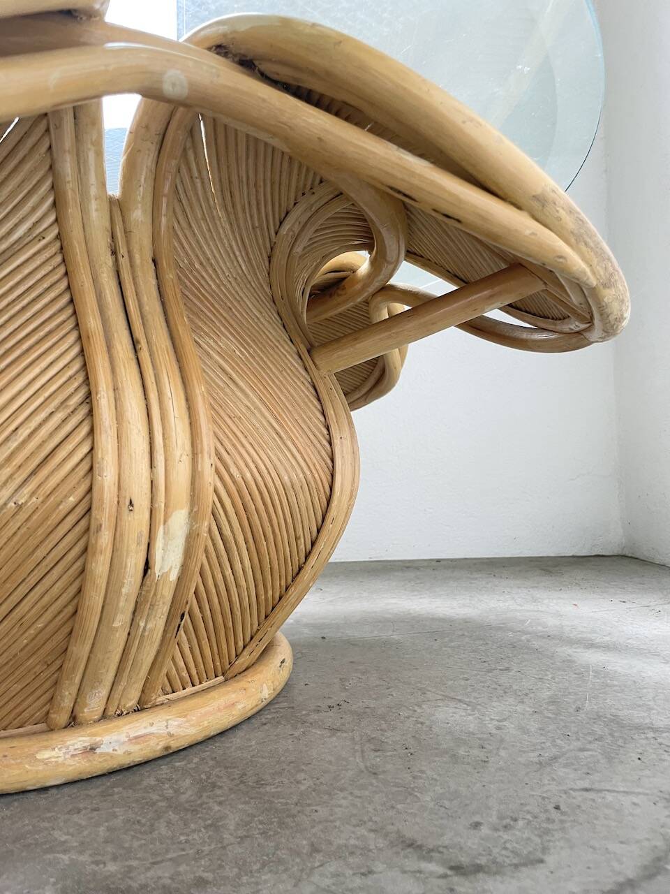 Vivai del sud “flower” rattan coffee table