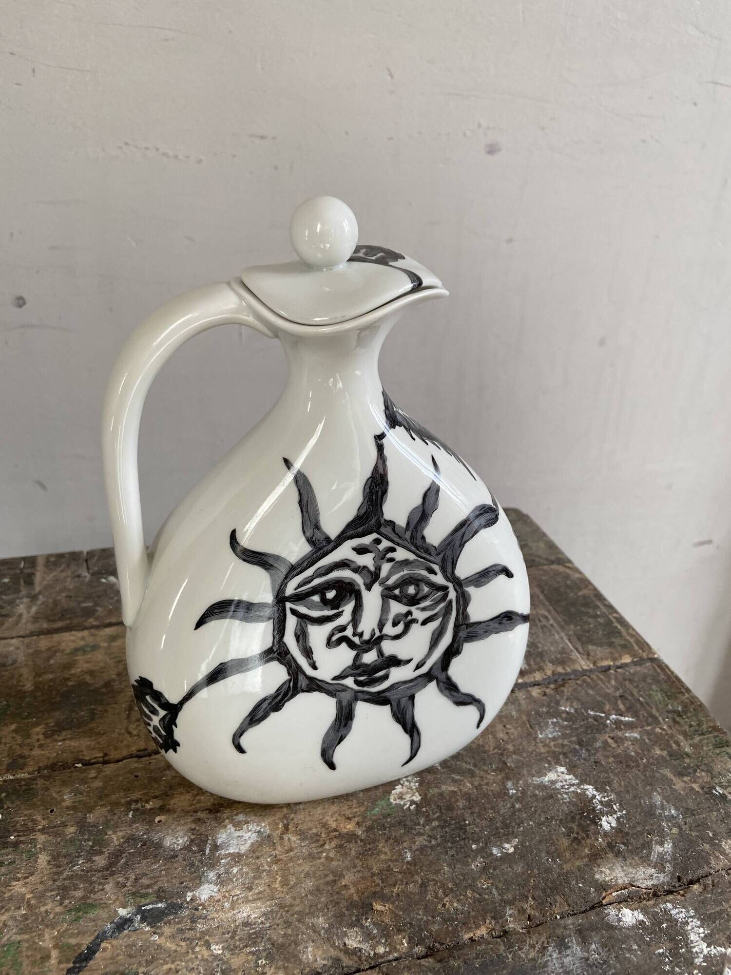 Jean Lurcat porcelain decanter for Haviland Limoges