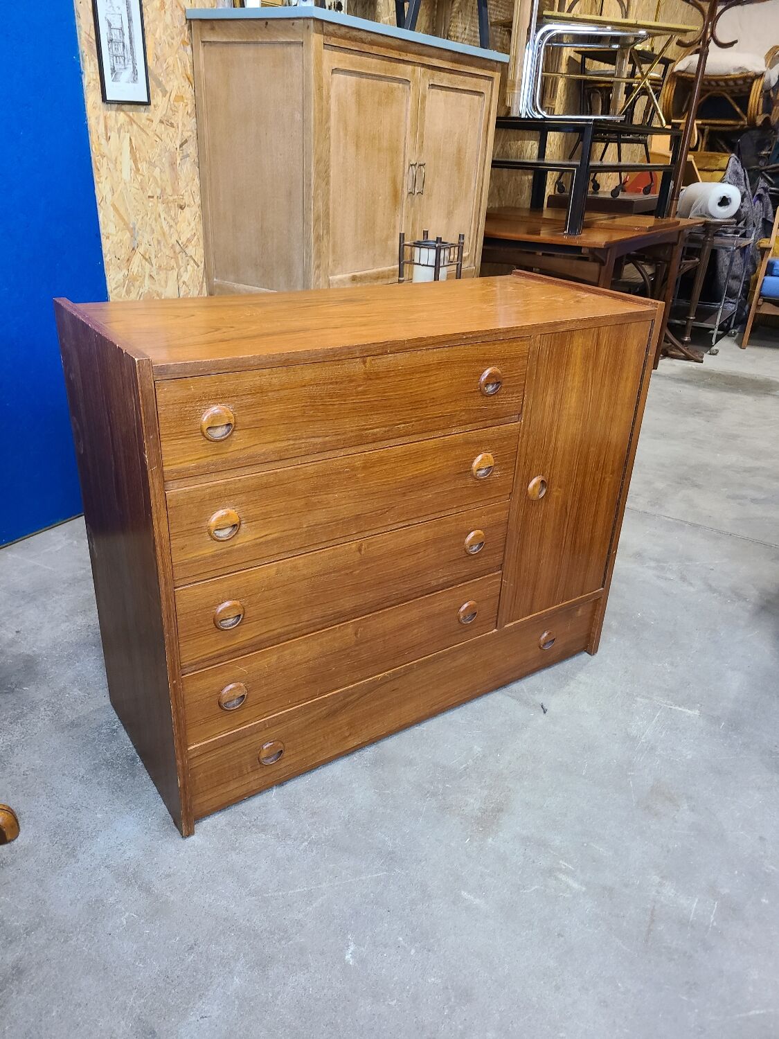 Commode scandinave vers 1960