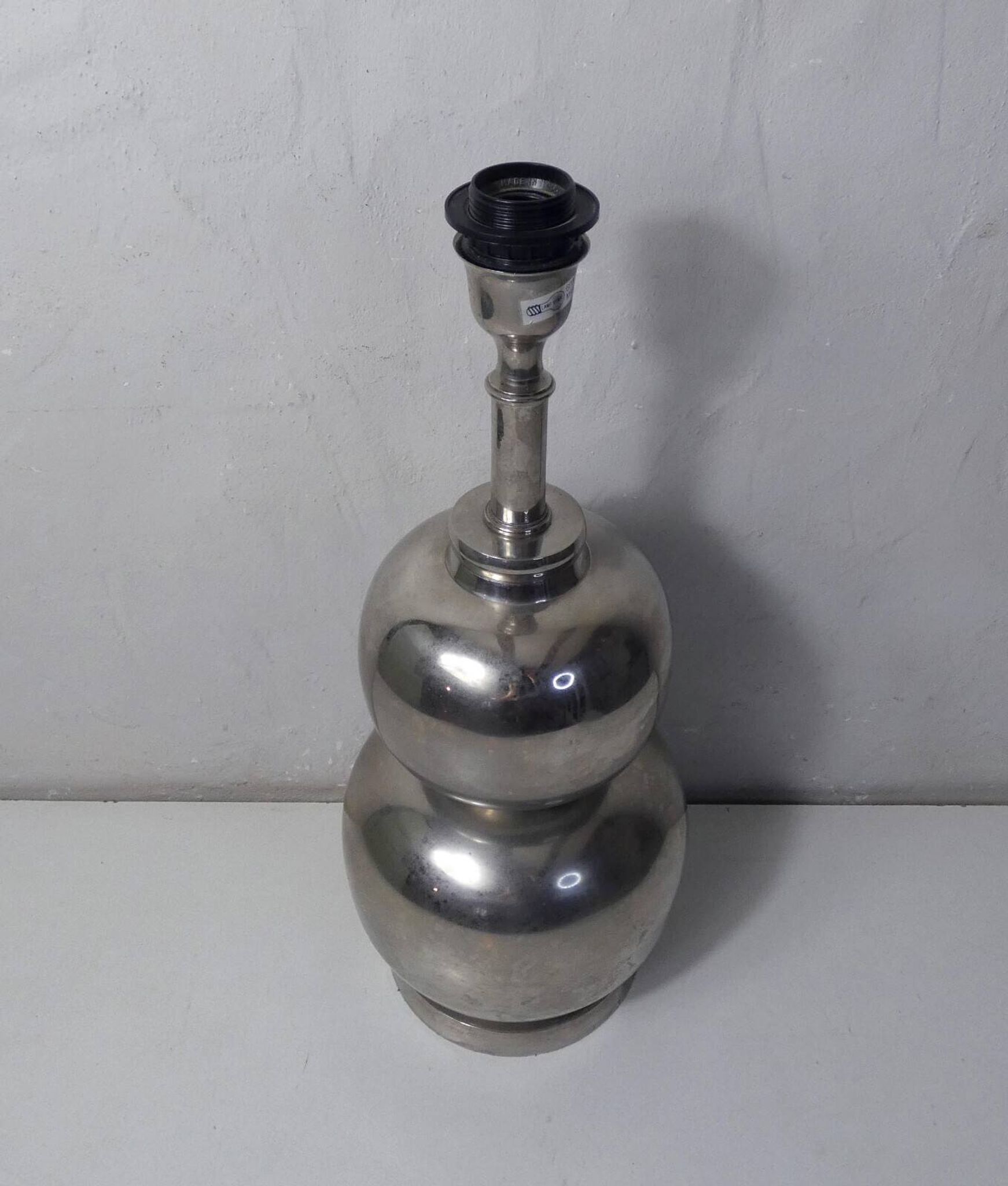 Vintage Space Age lamp with silver chrome metal ball base and DRIMMER H lampshade
