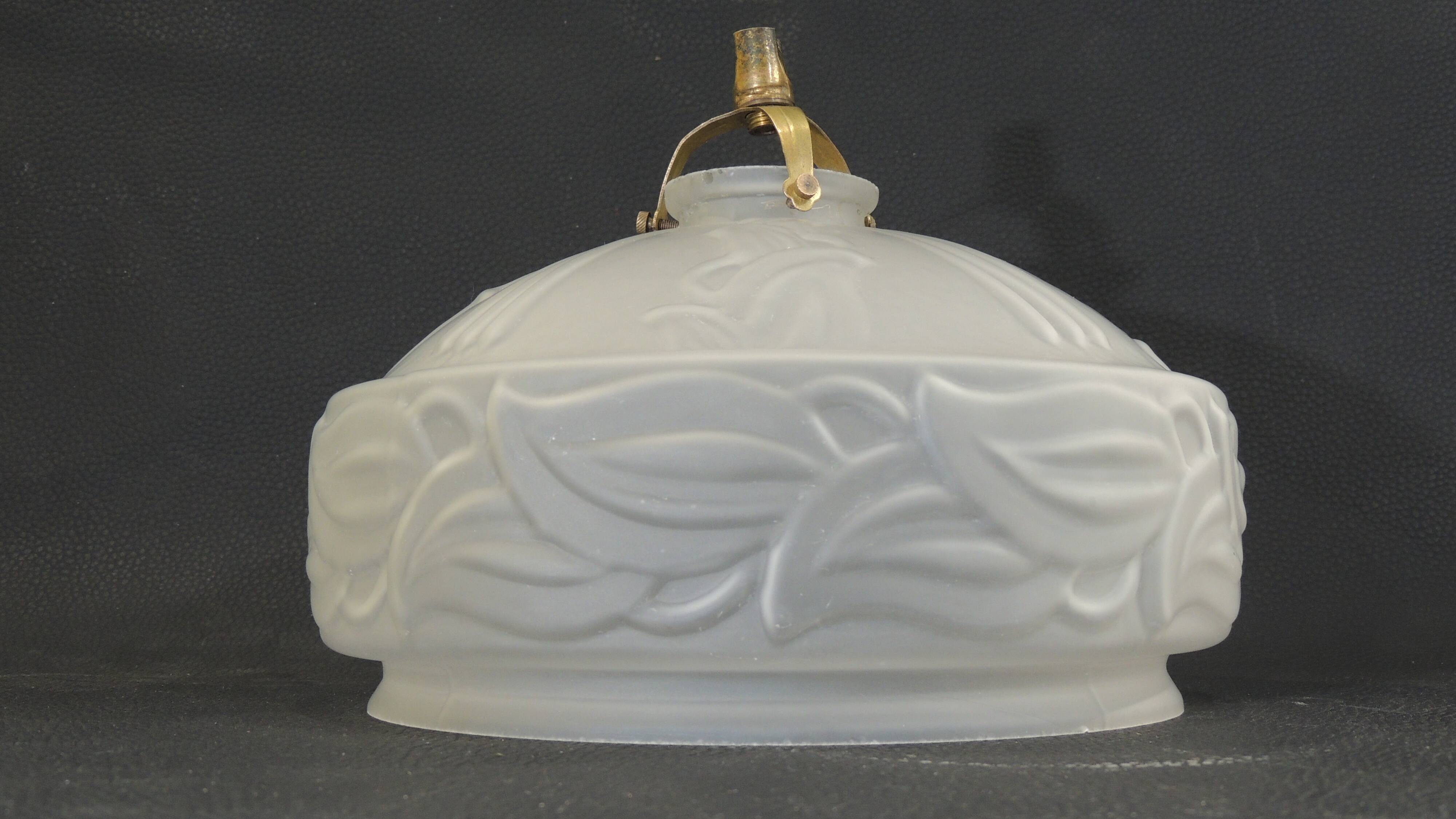 Lampshade/suspension/frosted opaline/vintage